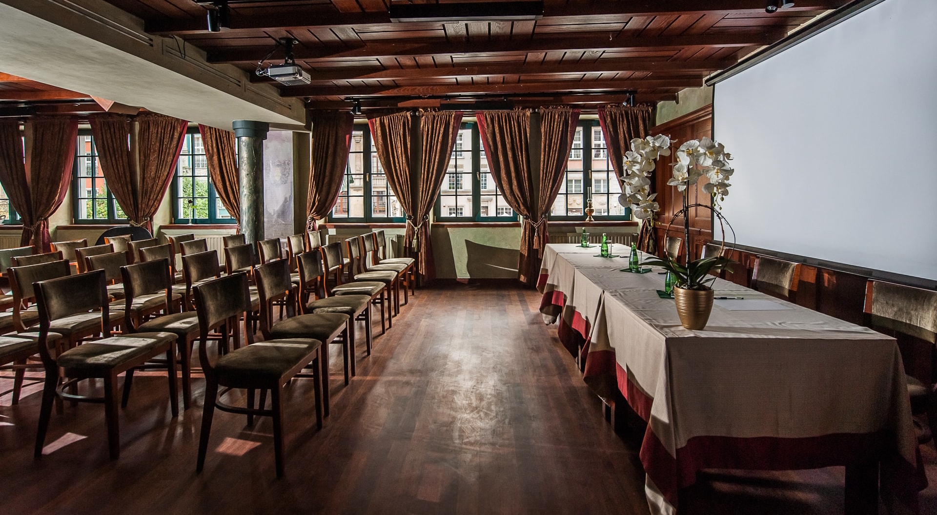 Sala konferencyjna Holland House
